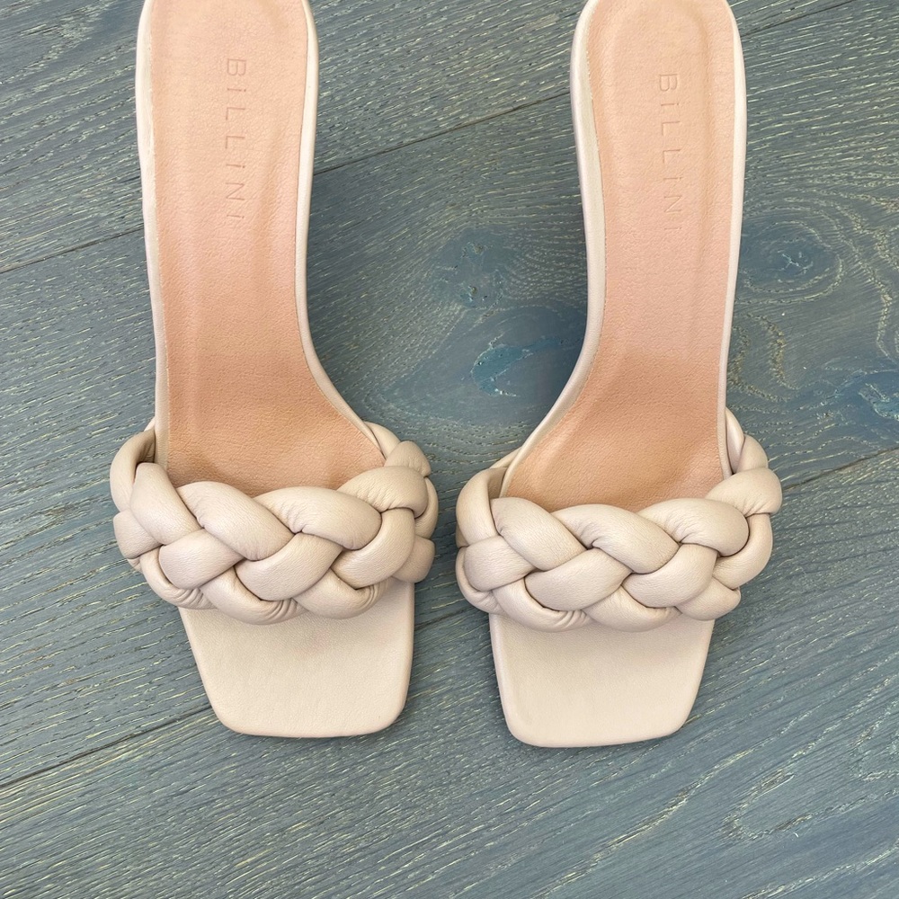 Billion Woven slide with heel. Light Clay NWT size 9